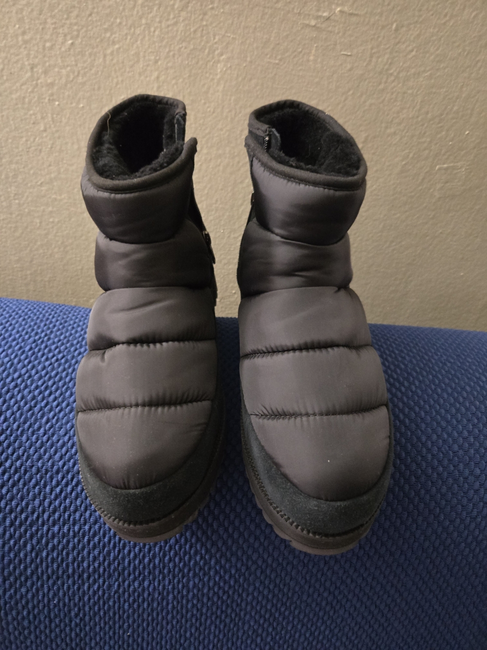 Black Snow Booties - Cozy Winter Slip-On